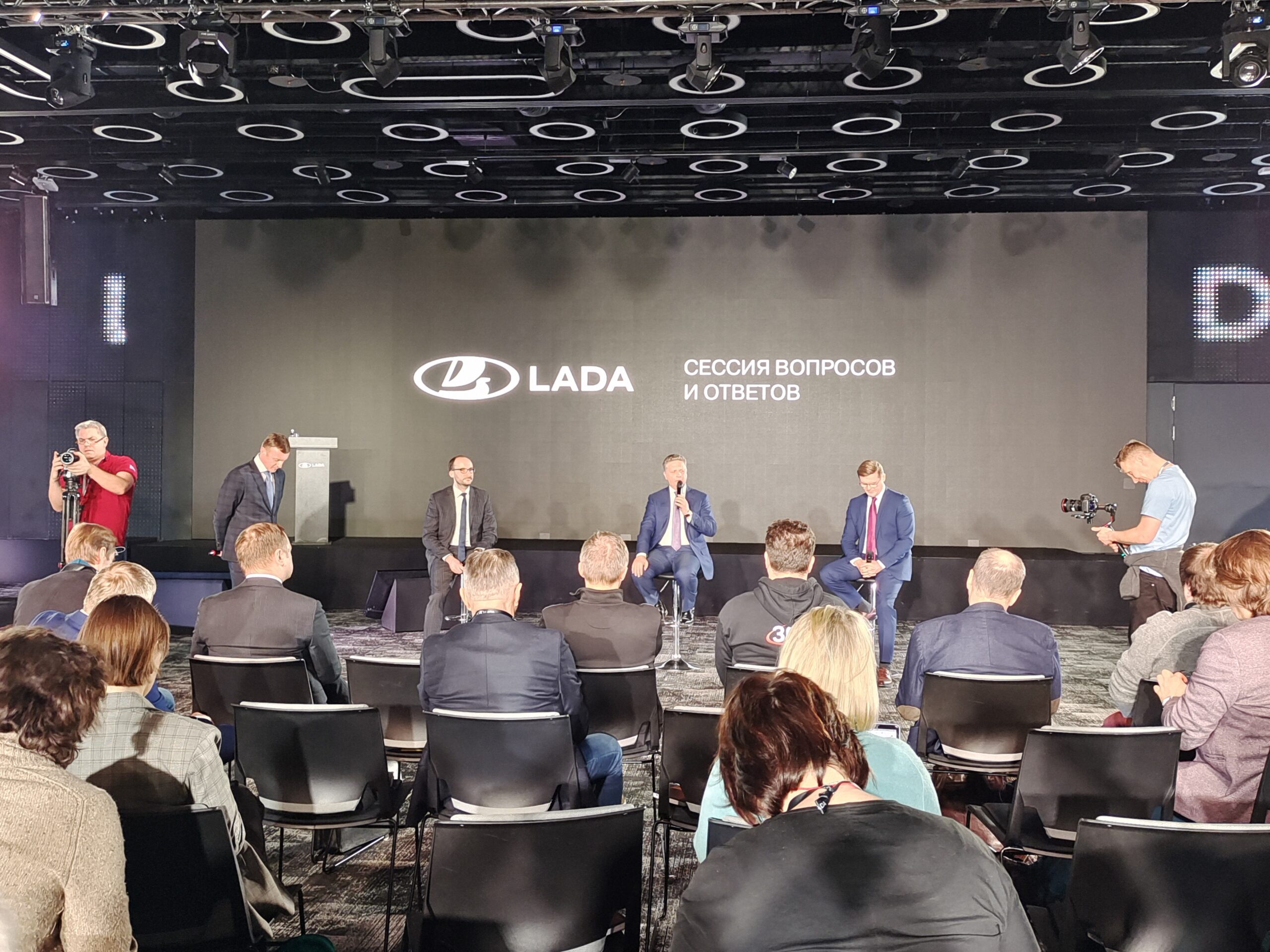 Объявлены планы выхода Lada Vesta и Largus в 2023 году. И что будет на бывшем заводе Nissan под Питером?