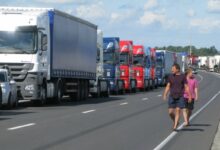 Дефицит водителей-дальнобойщиков в России составляет 25%