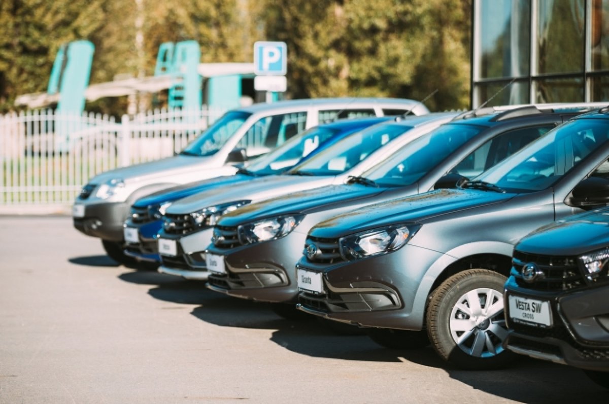 «АвтоВАЗ» заявил, что не будет повышать цены на LADA в ближайшее время