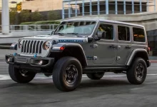 Компания Jeep проведет отзывную кампанию для 200 000 гибридов