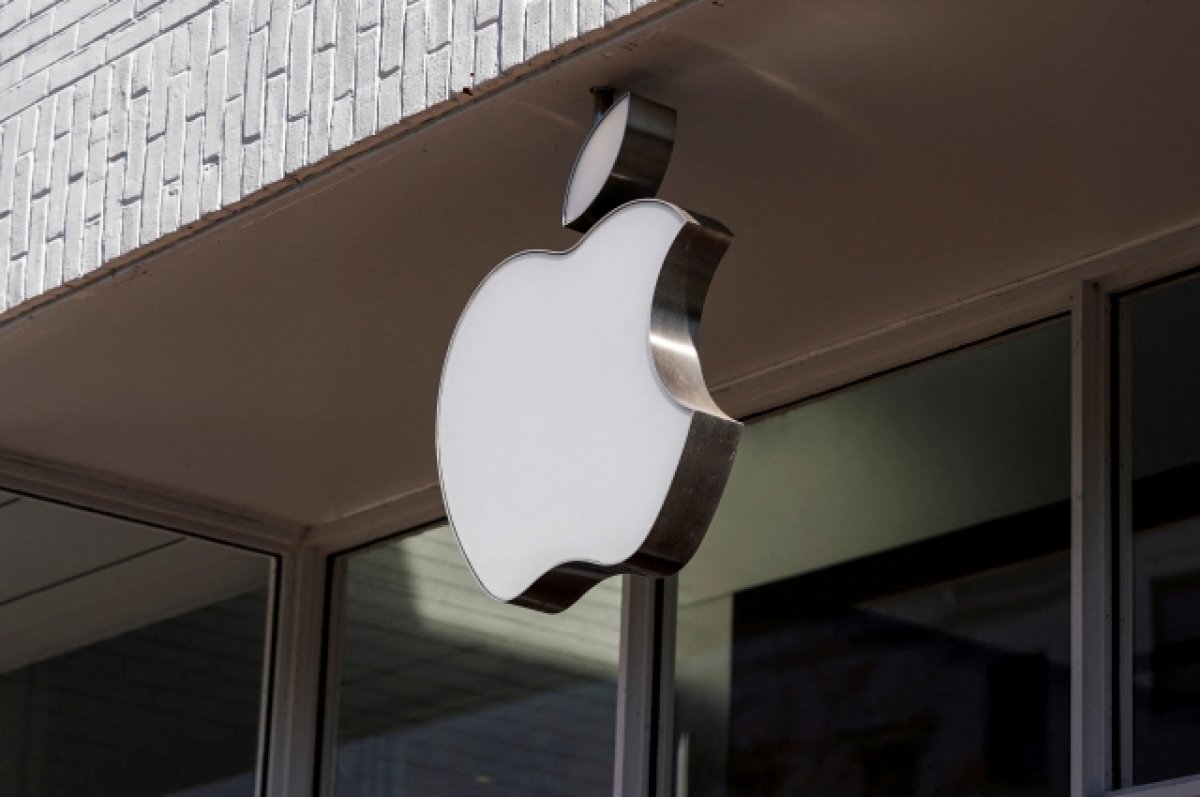 Bloomberg: Apple сворачивает разработку собственного электрокара