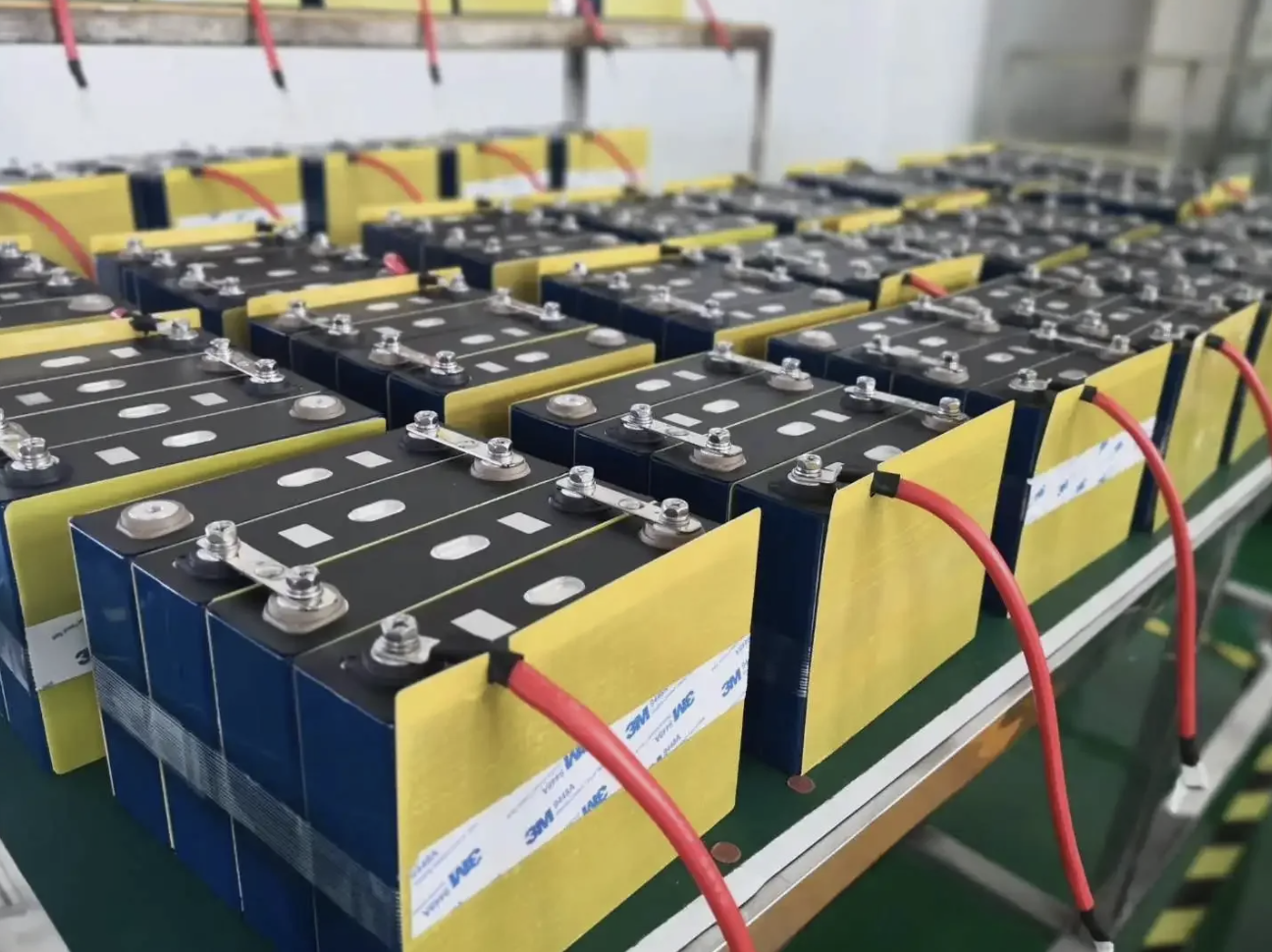 Южная Корея запретила поставлять в РФ литийионные аккумуляторы для электрокаров